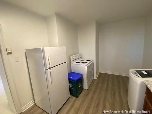 5 Dorchester St, Saint John, NB - Indoor Photo Showing Laundry Room