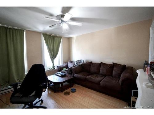 5 Dorchester St, Saint John, NB - Indoor Photo Showing Living Room