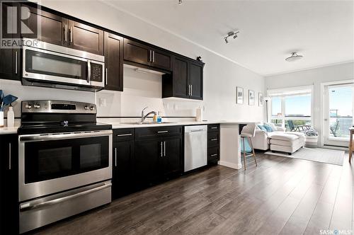 214 545 Hassard Close, Saskatoon, SK - Indoor Photo Showing Kitchen With Stainless Steel Kitchen