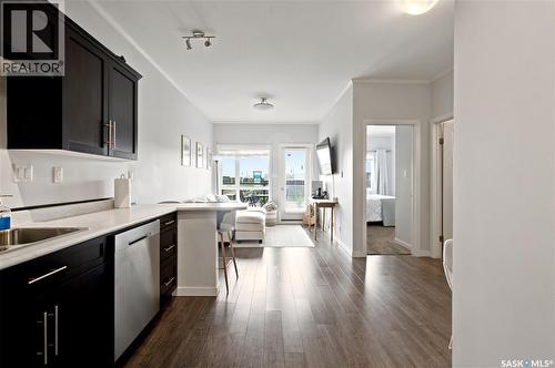 214 545 Hassard Close, Saskatoon, SK - Indoor Photo Showing Kitchen