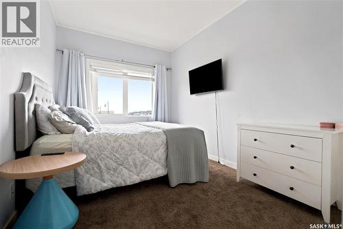 214 545 Hassard Close, Saskatoon, SK - Indoor Photo Showing Bedroom