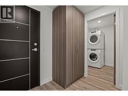 Laundry Room - 