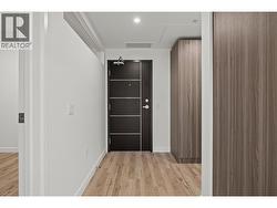 Foyer - 