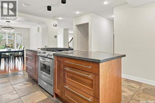 3834 Balfour Place, Saskatoon, SK - Indoor Photo Showing Kitchen