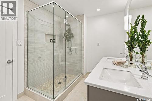 3834 Balfour Place, Saskatoon, SK - Indoor Photo Showing Bathroom