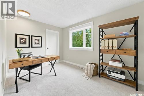 3834 Balfour Place, Saskatoon, SK - Indoor