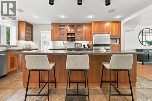 3834 Balfour Place, Saskatoon, SK - Indoor Photo Showing Kitchen