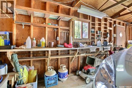 83 Woodward Avenue, Regina, SK - Indoor