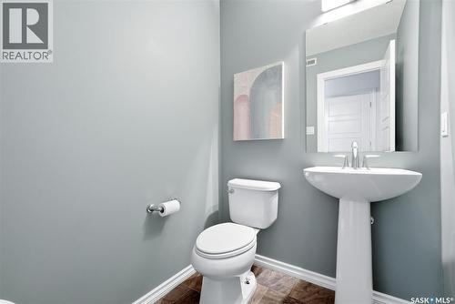 143 1920 7Th Avenue E, Regina, SK - Indoor Photo Showing Bathroom