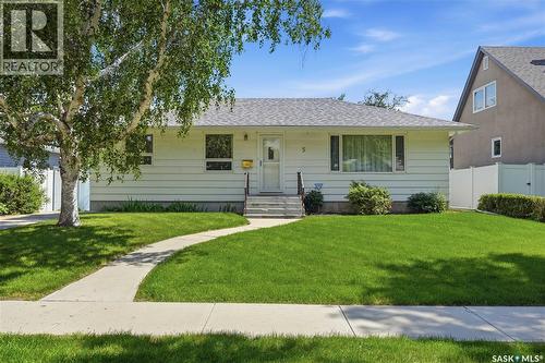 5 Lamont Crescent, Regina, SK 