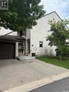19 Laverendrye WAY  Regina, SK S4S 5Z9