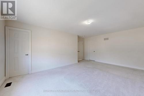 1533 Devine Point, Milton, ON - Indoor Photo Showing Other Room