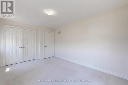 1533 Devine Point, Milton, ON - Indoor Photo Showing Other Room