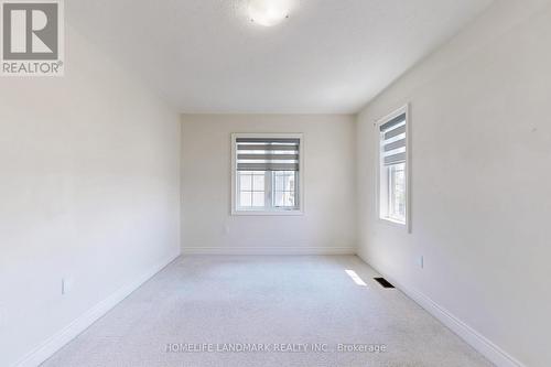 1533 Devine Point, Milton, ON - Indoor Photo Showing Other Room