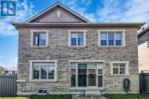 1533 Devine Point, Milton, ON - Outdoor