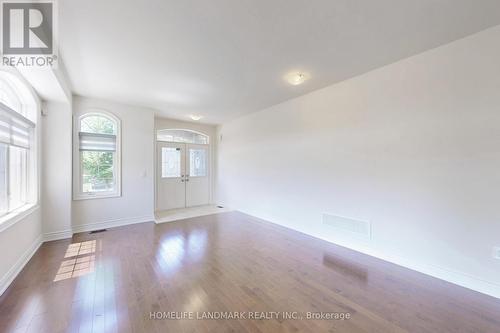 1533 Devine Point, Milton, ON - Indoor Photo Showing Other Room