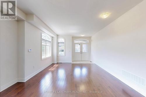 1533 Devine Point, Milton, ON - Indoor Photo Showing Other Room