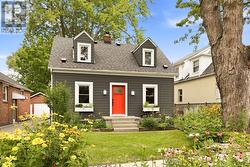 99 FOCH AVENUE  Toronto, ON M8W 3X9