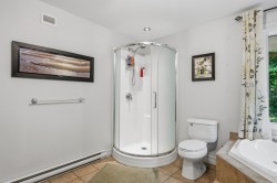 Master Bathroom - 