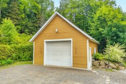 Garage - 