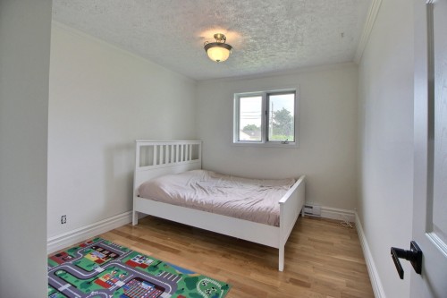 Chambre à coucher - 12 Rue Massicotte, Amos, QC - Indoor Photo Showing Bedroom