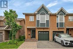 323 FREEDOM PRIVATE Ottawa, ON K1G 6W3