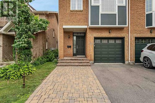 323 Freedom Private, Ottawa, ON - Outdoor
