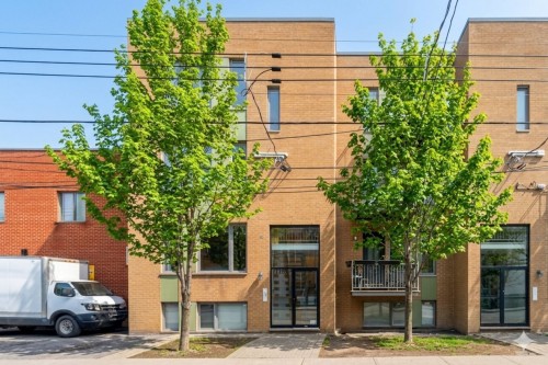 201 7355 Av Leonard De Vinci — photo 1