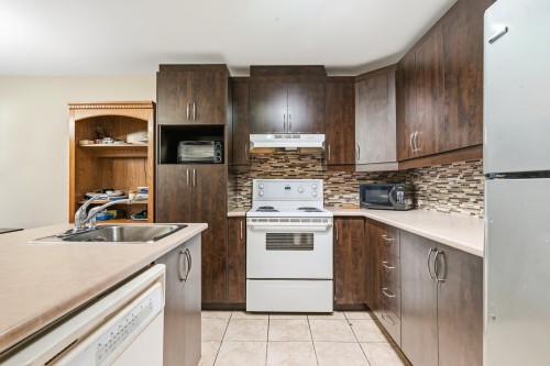 Kitchen - 201-7355 Av. Léonard-De Vinci, Montréal (Villeray/Saint-Michel/Parc-Extension), QC - Indoor Photo Showing Kitchen