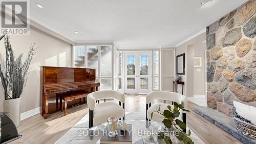 41 Meadowcliffe Drive, Toronto, ON - Indoor
