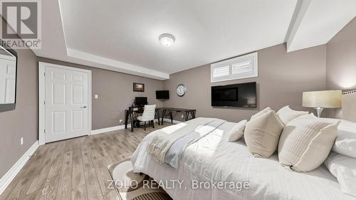 41 Meadowcliffe Drive, Toronto, ON - Indoor Photo Showing Bedroom