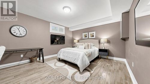 41 Meadowcliffe Drive, Toronto, ON - Indoor Photo Showing Bedroom