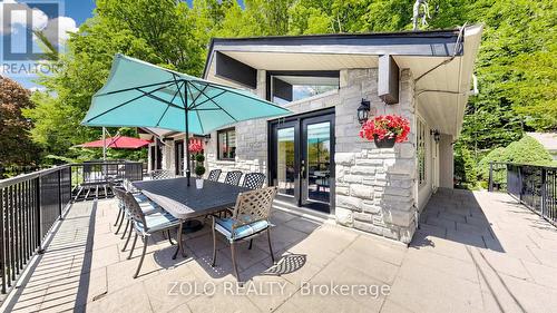 41 Meadowcliffe Drive, Toronto, ON - Outdoor With Deck Patio Veranda