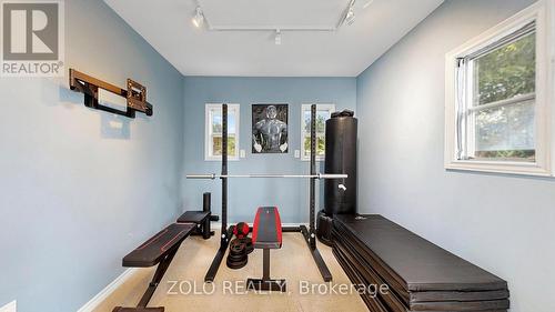 41 Meadowcliffe Drive, Toronto, ON - Indoor Photo Showing Other Room