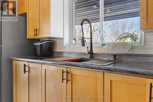 3210 Ritchance Road, Champlain, ON - Indoor Photo Showing Kitchen