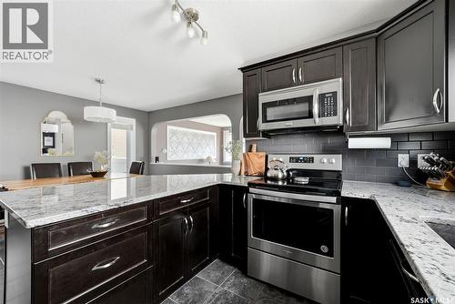 3513 Green Bank Road, Regina, SK - Indoor Photo Showing Kitchen