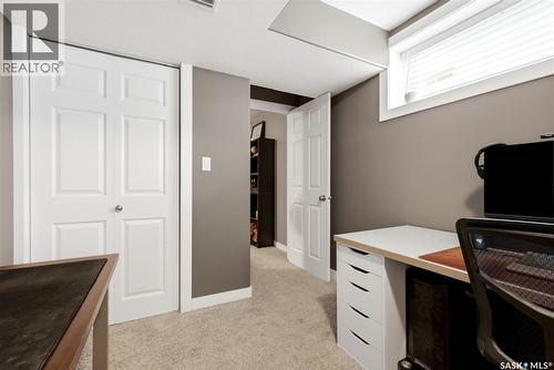 3513 Green Bank Road, Regina, SK - Indoor