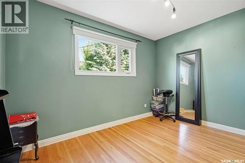 1921 Sommerfeld Avenue, Saskatoon, SK - Indoor