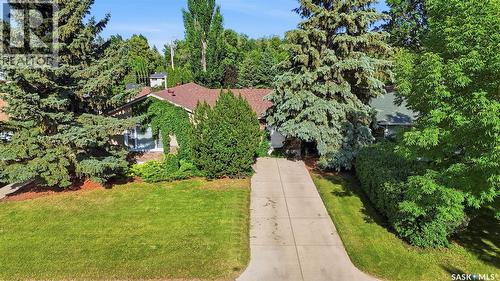 1921 Sommerfeld Avenue, Saskatoon, SK - Outdoor