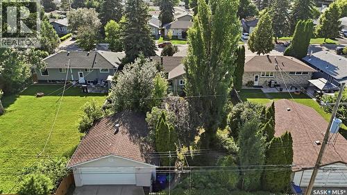 1921 Sommerfeld Avenue, Saskatoon, SK - Outdoor