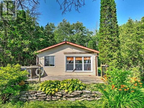 129 MCCRACKIN AVENUE  Kawartha Lakes (Carden), ON L0K 1W0