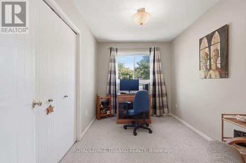 34 Gerald Crescent, London South (South J), ON - Indoor