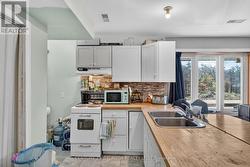 Upper Residential Unit - Kitchen - 