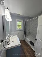 Lower Level - 4 pc Bathroom - 