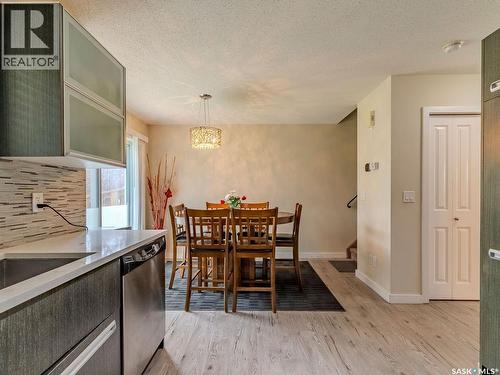 143 135 Ashworth Crescent, Saskatoon, SK - Indoor