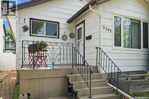 2209 Queen Street, Regina, SK - Outdoor With Exterior