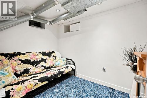 2209 Queen Street, Regina, SK - Indoor