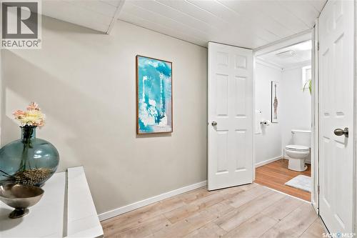 2209 Queen Street, Regina, SK - Indoor
