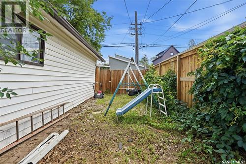 2209 Queen Street, Regina, SK - Outdoor