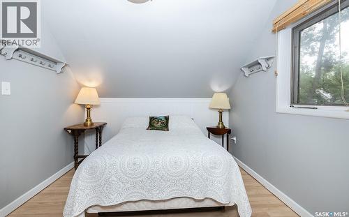 929 9Th Avenue N, Saskatoon, SK - Indoor Photo Showing Bedroom